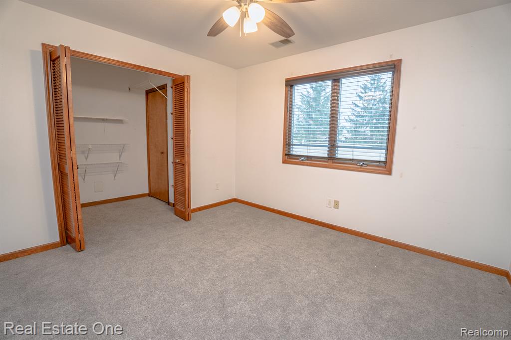 1375 HARBOUR Boulevard, 123, Trenton, MI 48183 — Photo 10