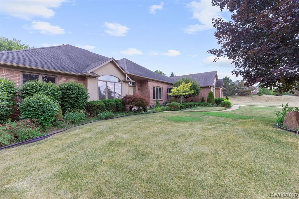 71064 BURLISON Lane, Bruce, MI 48065 — Photo 45