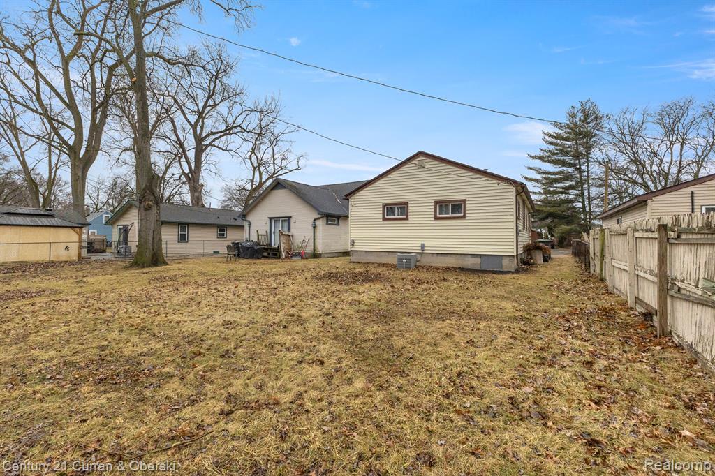 7157 CHEROKEE Street, Taylor, MI 48180 — Photo 28