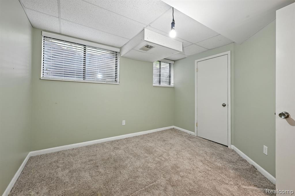 6966 Pebble Park Circle, #79, West Bloomfield, MI — Photo 27