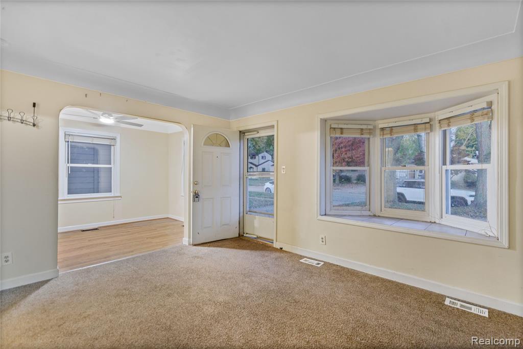 4168 Kingston Street, Dearborn Heights, MI 48125 — Photo 2