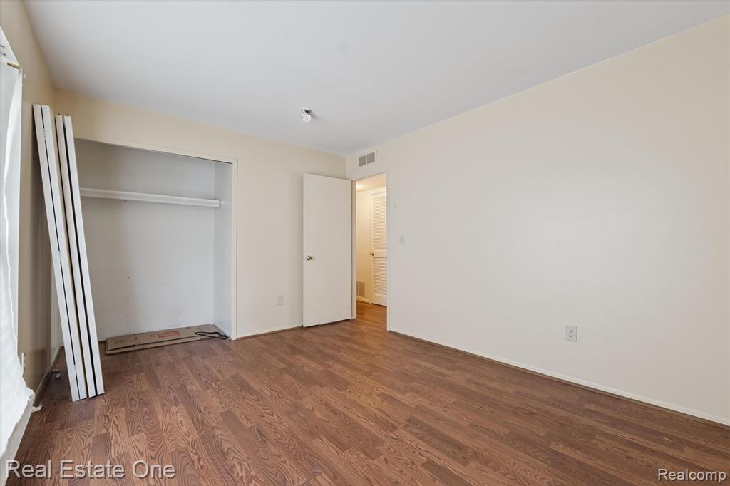 44407 Newburyport Drive, Canton, MI 48187 — Photo 15