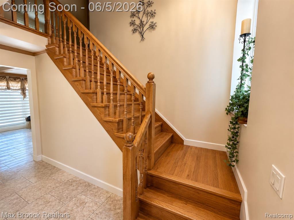 40318 Denbigh Drive, Sterling Heights, MI 48310 — Photo 8