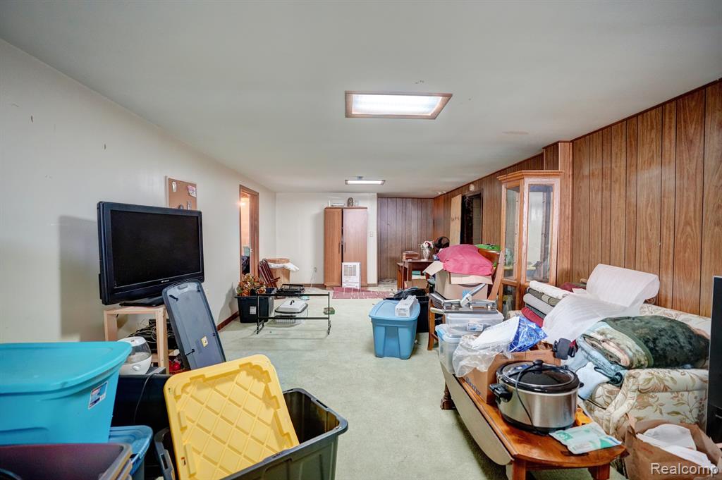 4342 SUNNYMEAD Avenue, Burton, MI 48519 — Photo 31