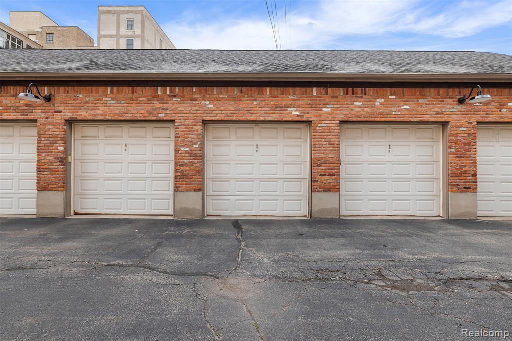 78 Watson Street, Detroit, MI 48201 — Photo 30