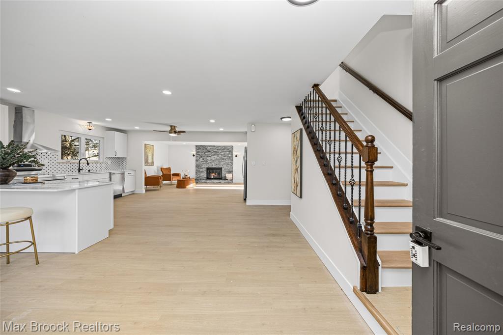1874 Hopkins Drive, Wixom, MI 48393 — Photo 5