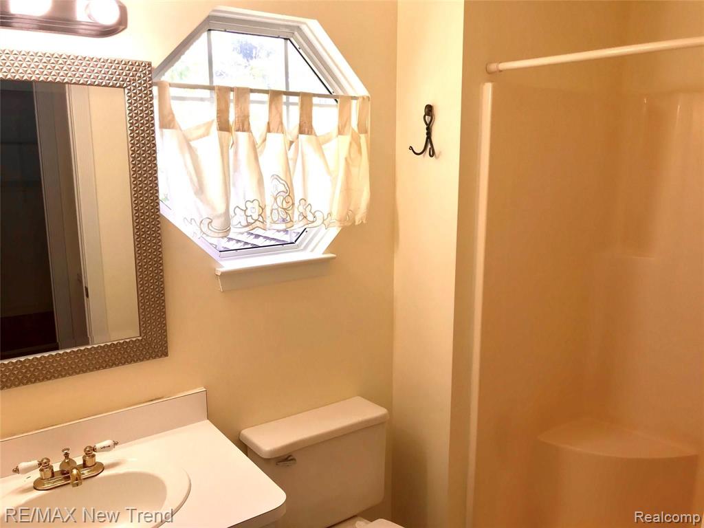41363 CORNELL Drive, Novi, MI — Photo 11