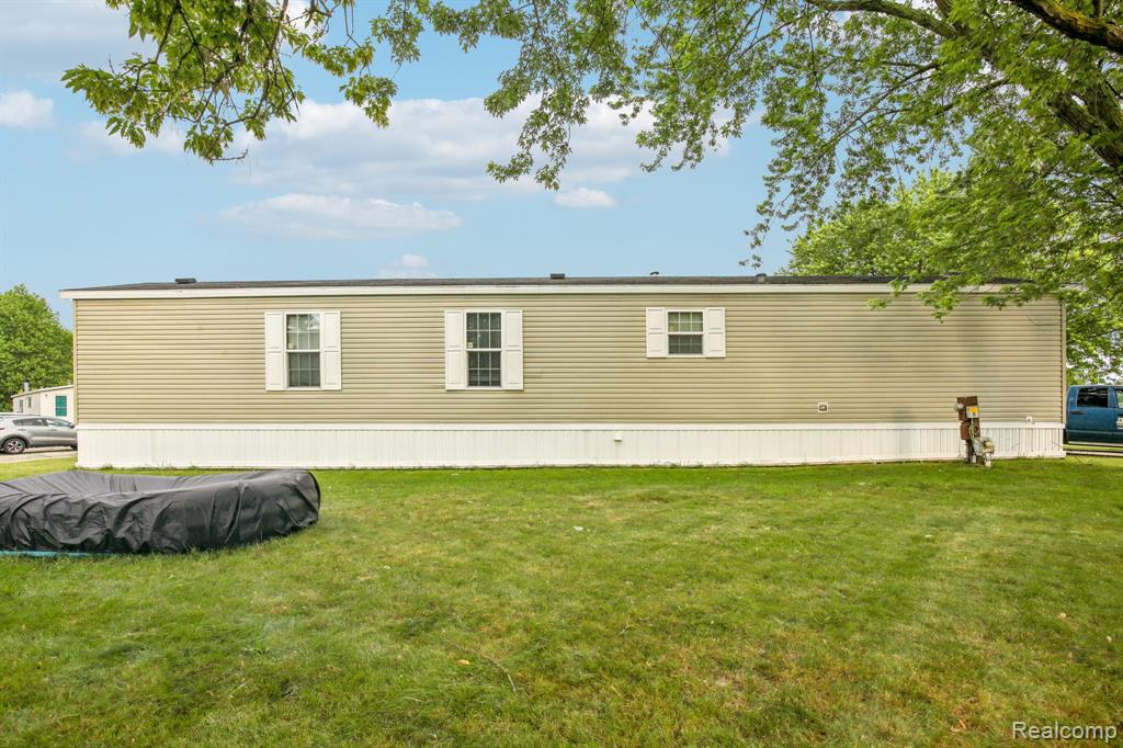4726 Harrow Court, Sterling Heights, MI 48310 — Photo 24