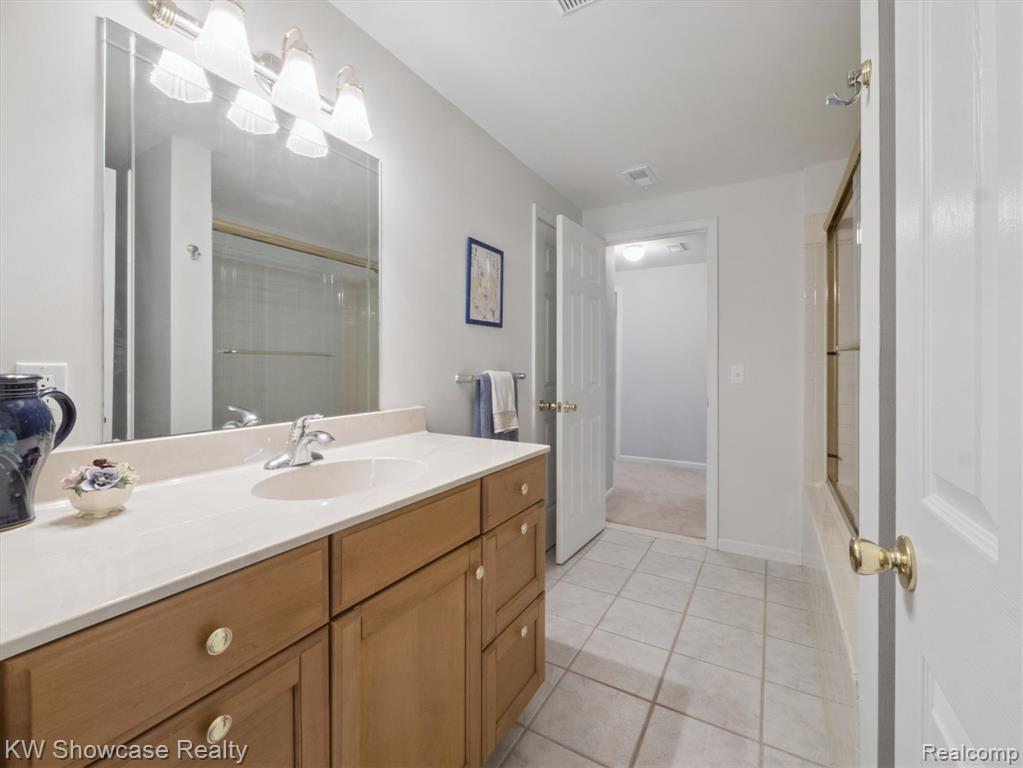 2933 E Telluride, Brighton, MI 48114 — Photo 30