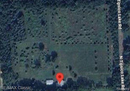 4125 N TIPSICO LAKE Road, Hartland, MI 48353 — Photo 2