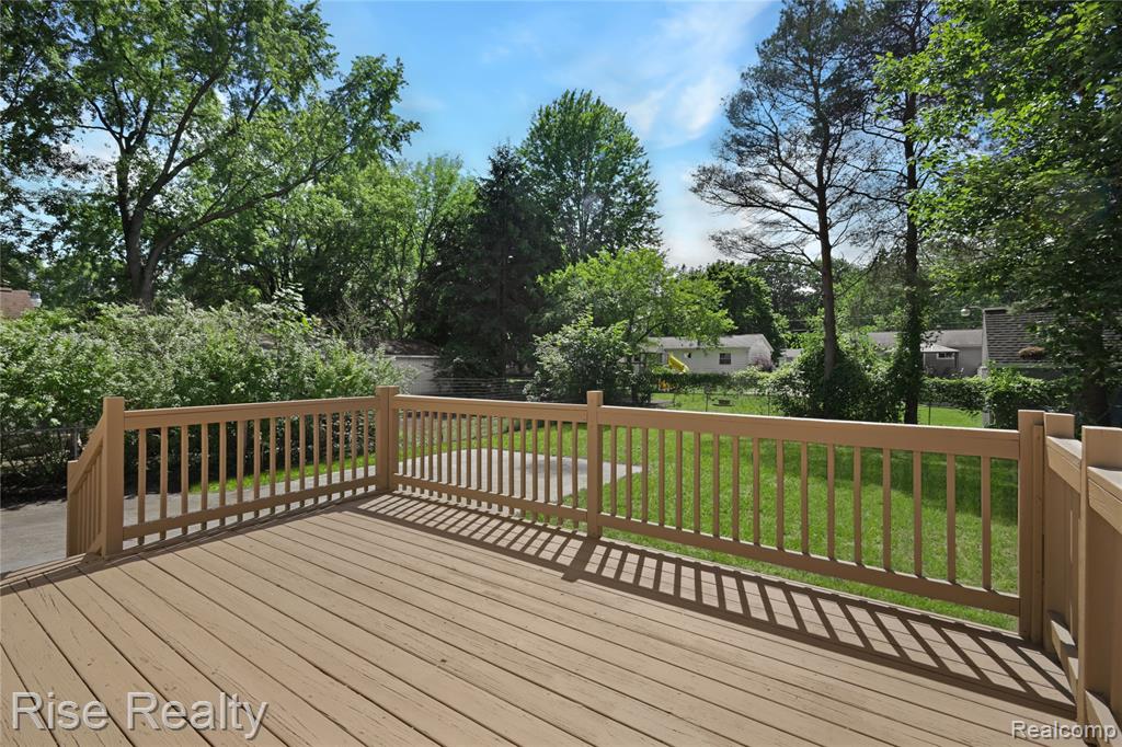 319 N Genesee Street, Montrose, MI 48457 — Photo 19
