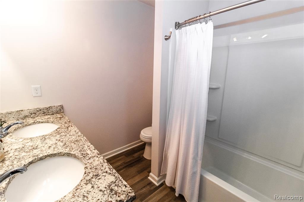 1466 Luxington Drive, Lapeer, MI 48446 — Photo 22