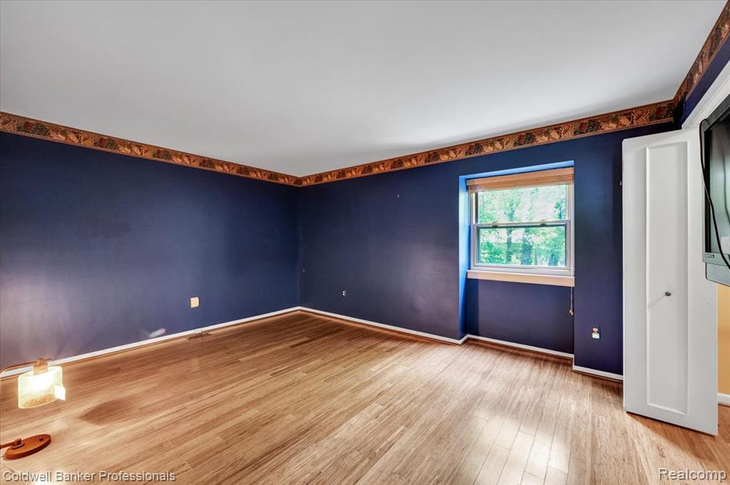 8873 Nepahwin Drive, Clarkston, MI 48348 — Photo 18