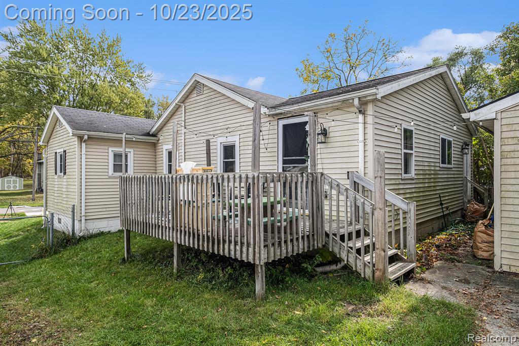845 N East Street, Fenton, MI 48430 — Photo 12