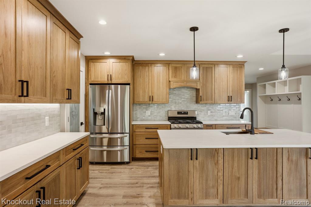 12095 Country Run Drive, Birch Run, MI 48415 — Photo 18