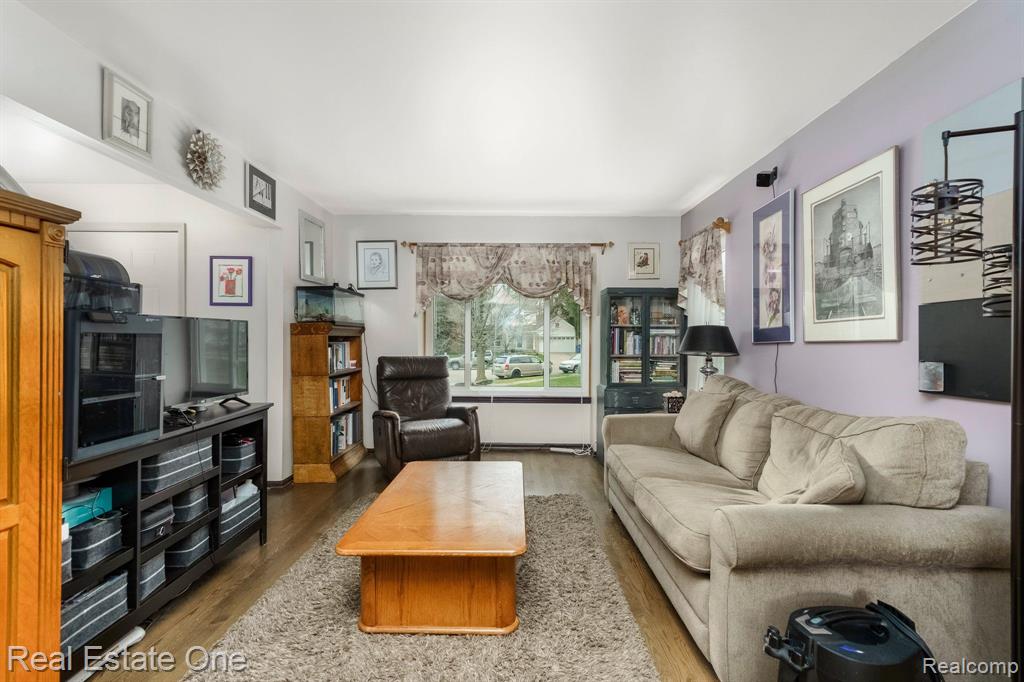 4067 HIGHVIEW, Waterford, MI 48329 — Photo 14