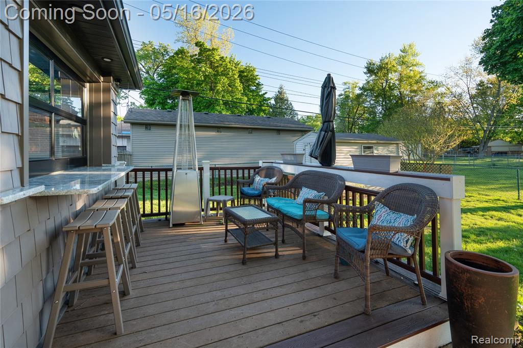 21420 Salisbury Avenue, Grosse Ile, MI 48138 — Photo 35