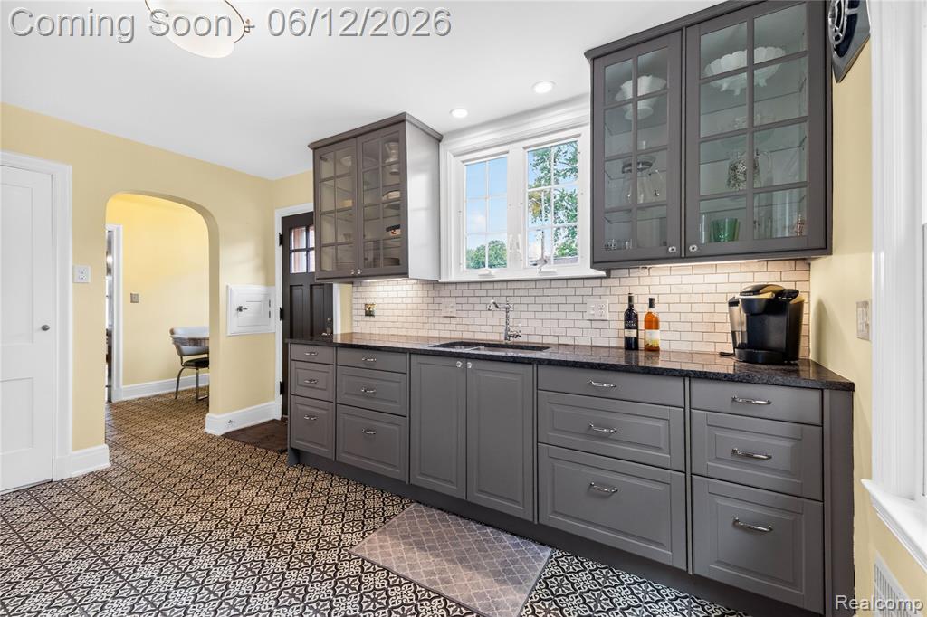 120 Superior Boulevard, Wyandotte, MI 48192 — Photo 14