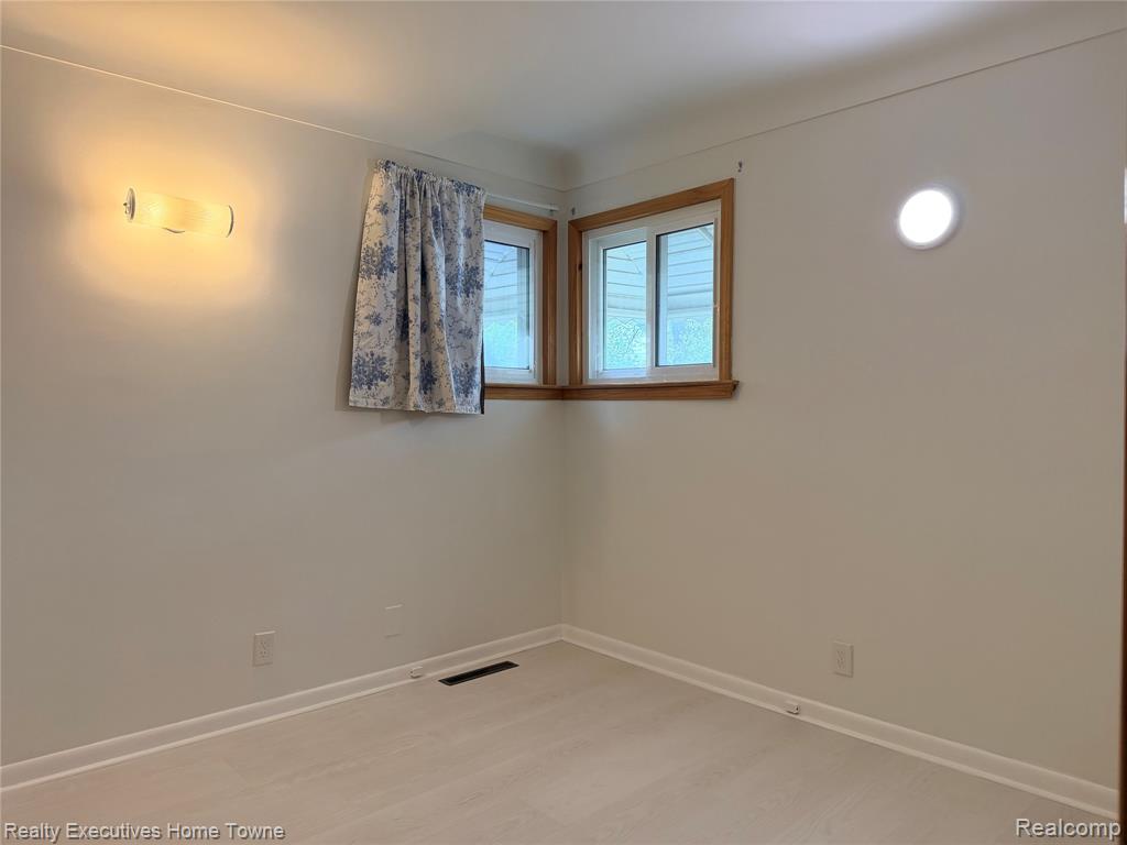 13718 Julius Avenue, Warren, MI 48089 — Photo 25