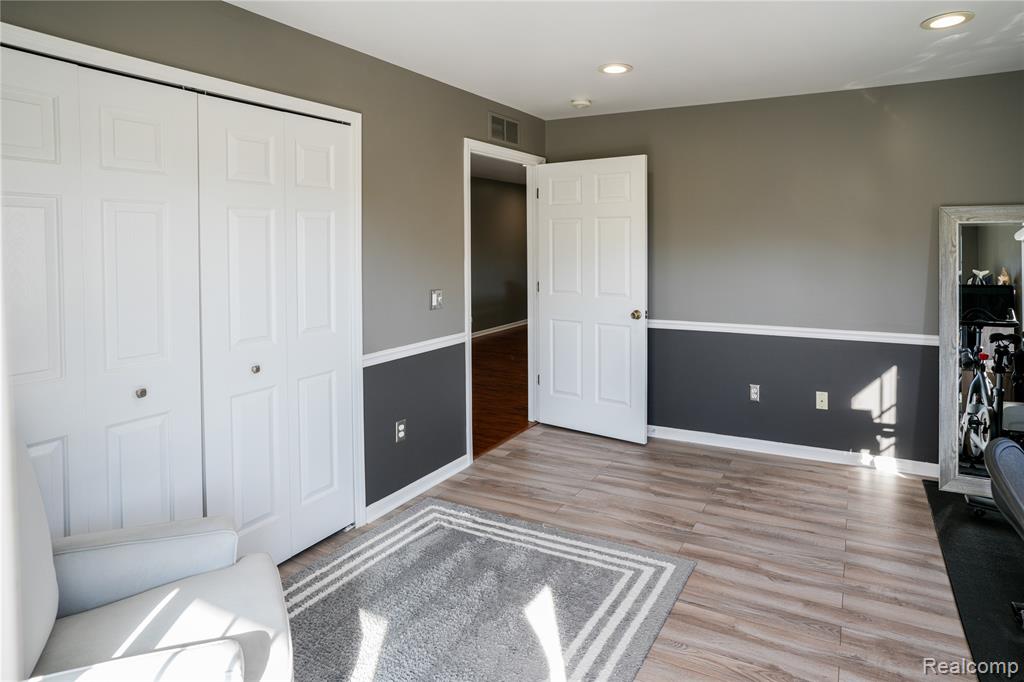 5633 Acorn Lane, Sterling Heights, MI 48314 — Photo 25