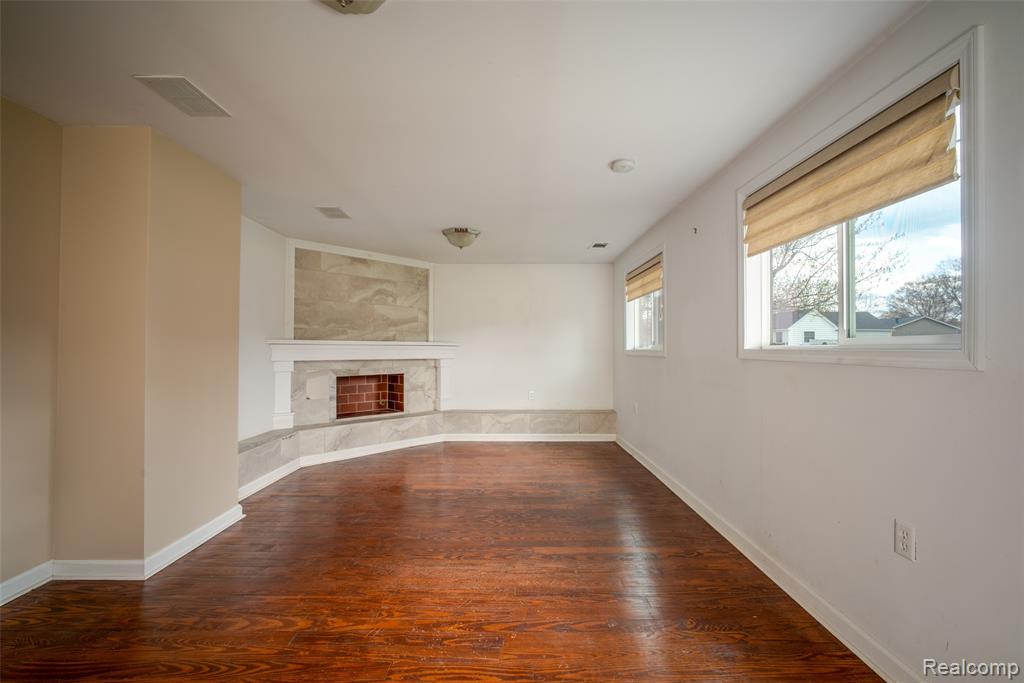 7203 Aspen Road, Lexington, MI 48450 — Photo 3