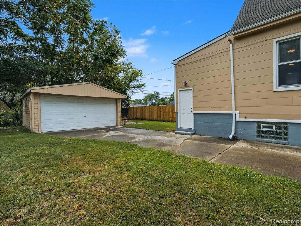 8220 Hudson Avenue, Warren, MI 48089 — Photo 26