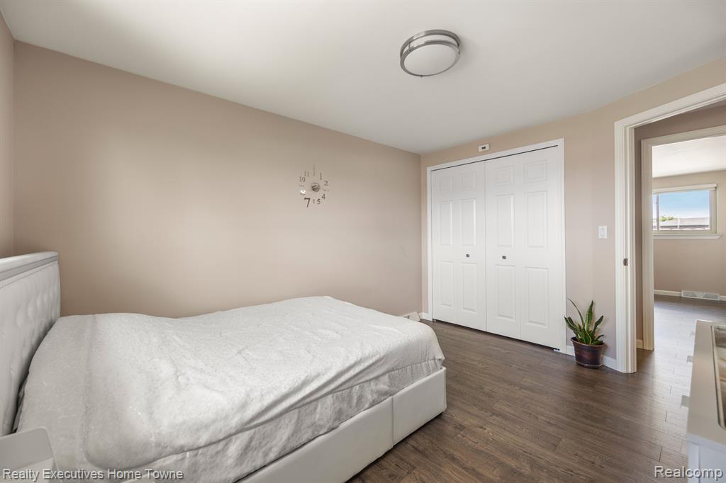4625 BOULDER Drive, Sterling Heights, MI 48310 — Photo 26