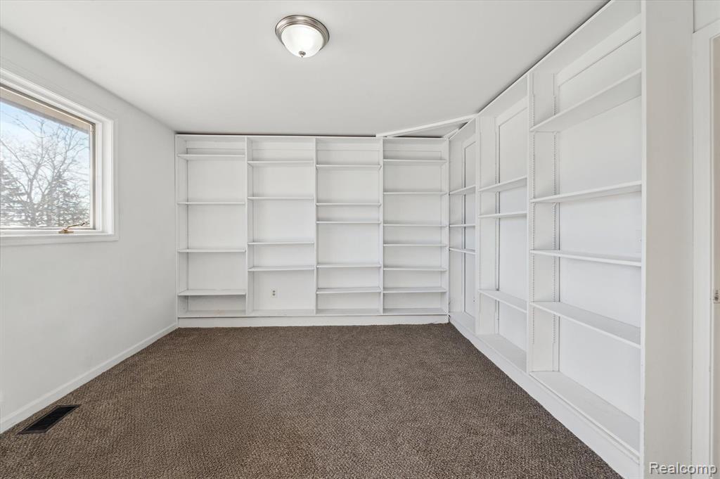 9836 Hawthorne Glen Drive, Grosse Ile, MI 48138 — Photo 21