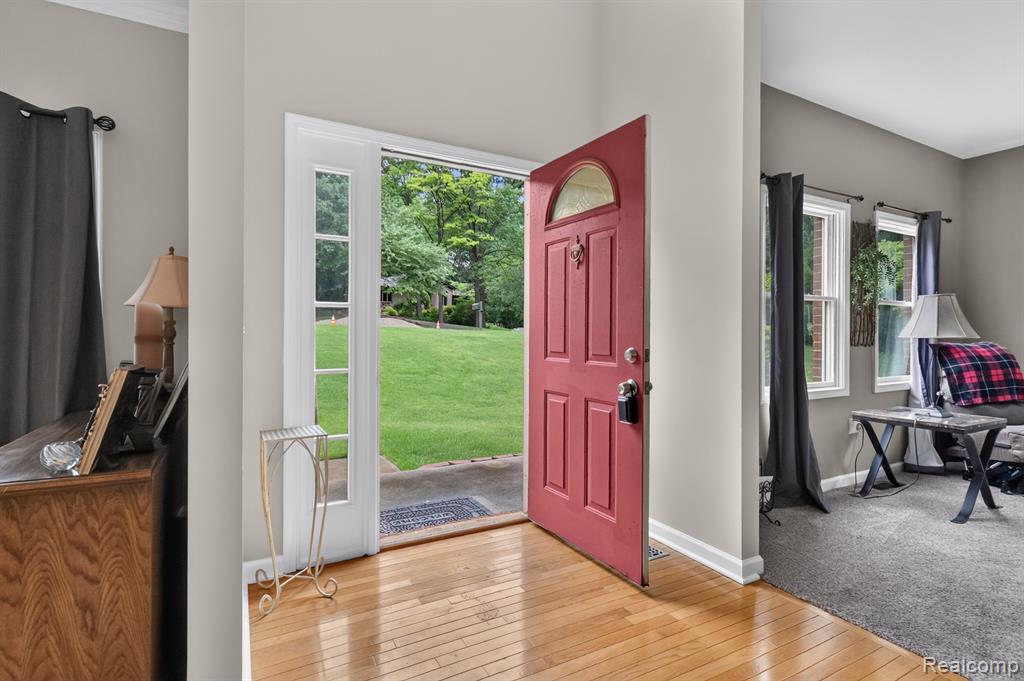 7943 Debora Drive, Brighton, MI 48114 — Photo 9
