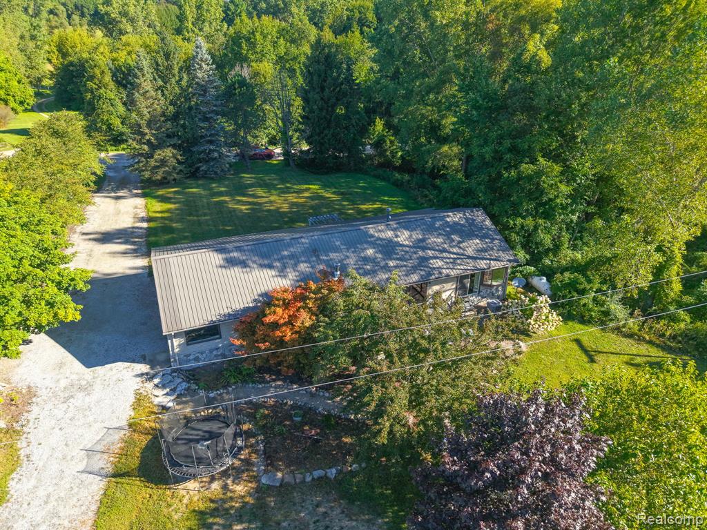 5376 Casey Road, Dryden, MI 48428 — Photo 38