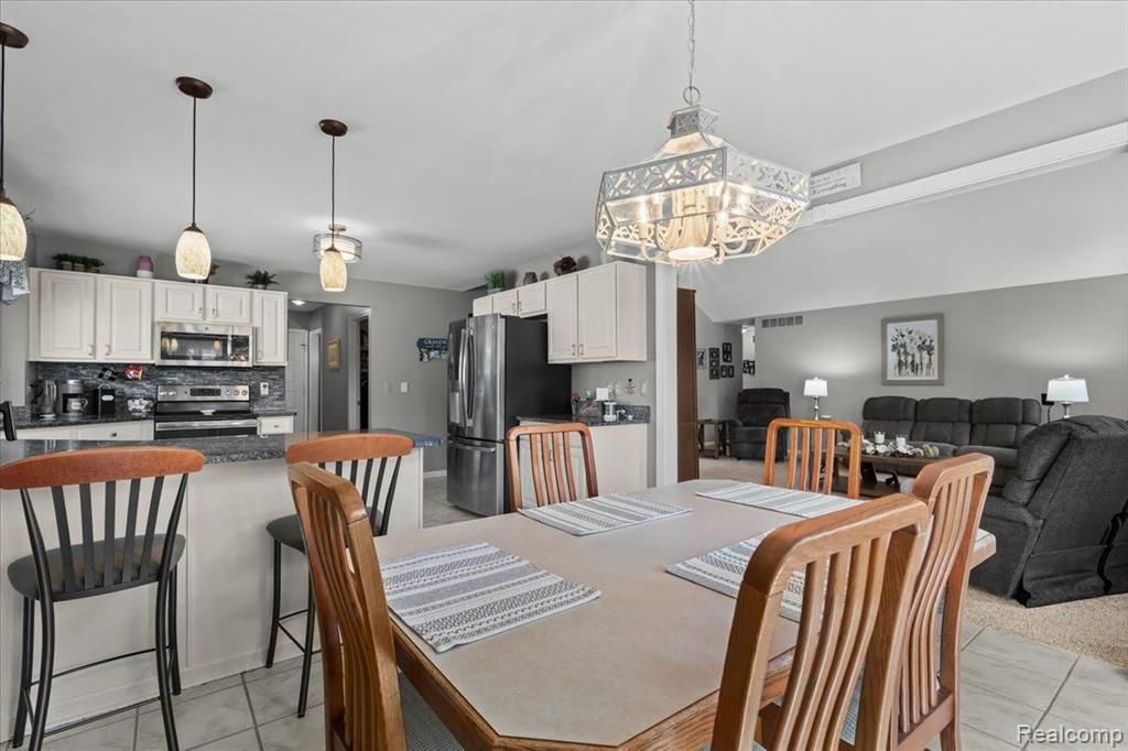49133 Morning Glory Drive, Macomb, MI 48044 — Photo 12