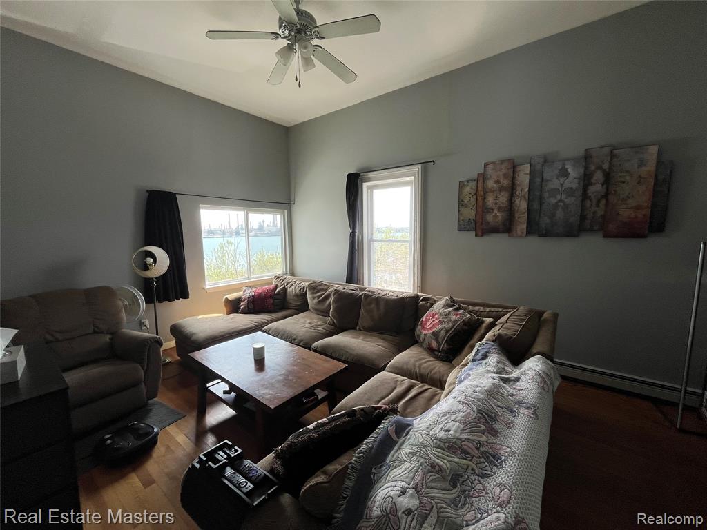 2108 MILITARY Street, Port Huron, MI 48060 — Photo 7