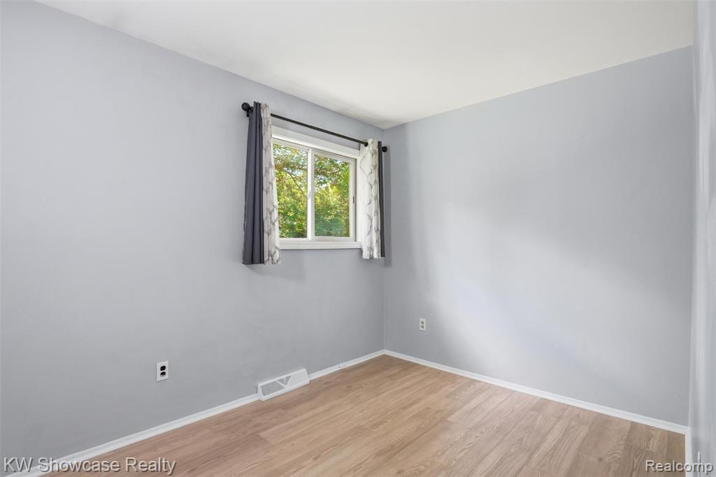 801 Farnsworth Road, White Lake, MI — Photo 17