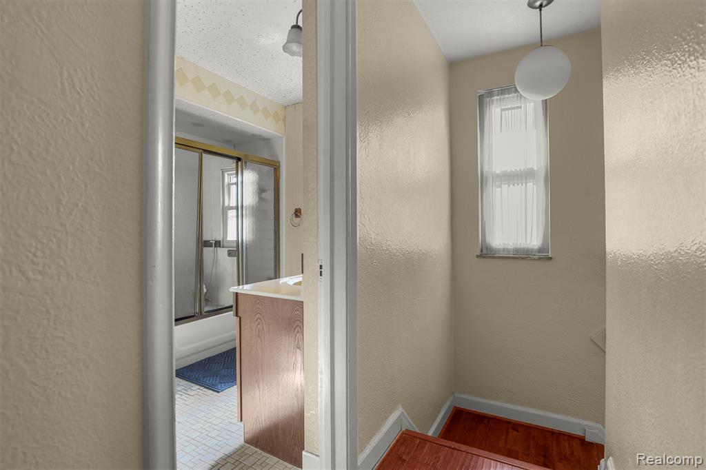 5910 Kendal Street, Dearborn, MI 48126 — Photo 25