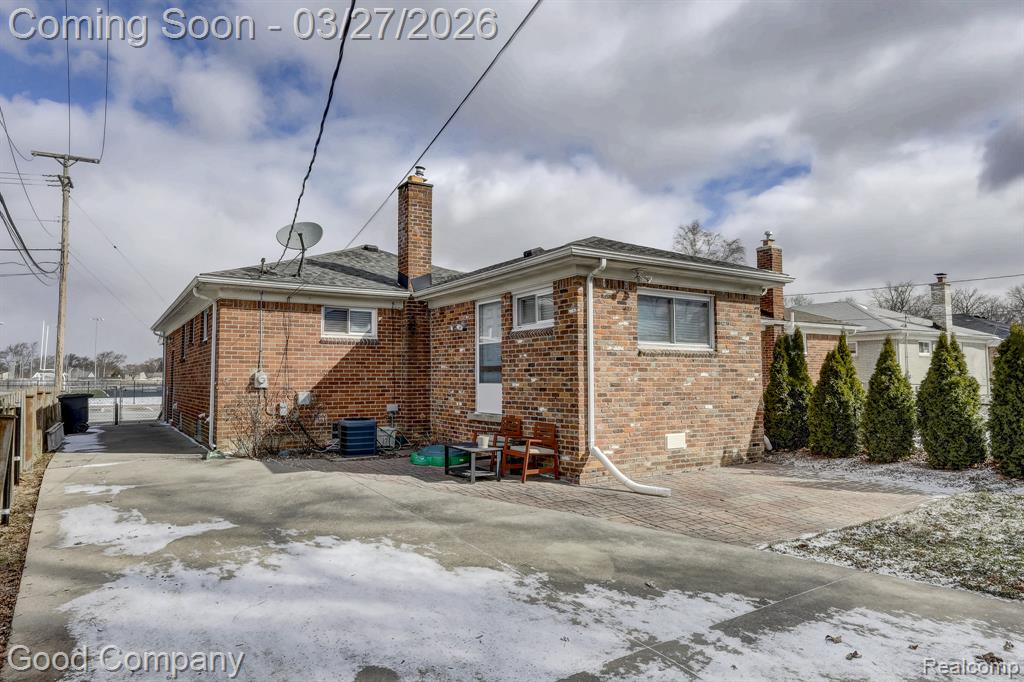 503 W Elmwood Avenue, Clawson, MI — Photo 45