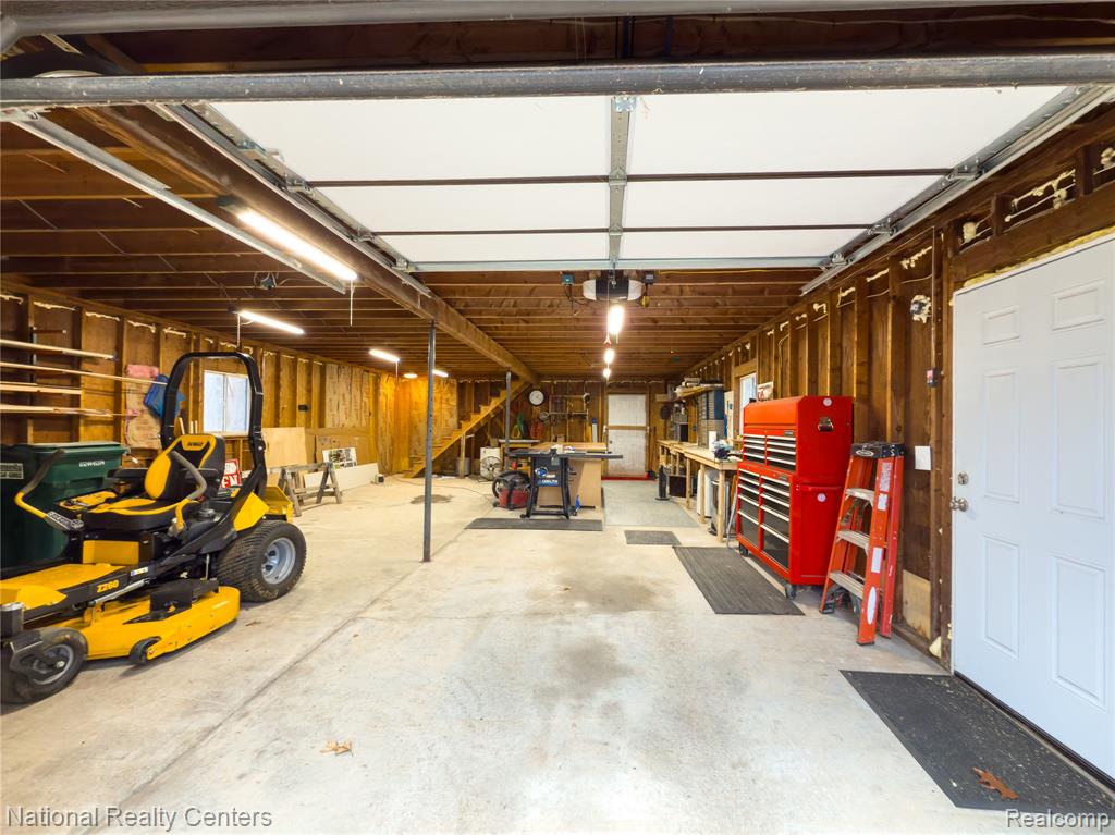 11720 Andersonville Road, Davisburg, MI 48350 — Photo 5
