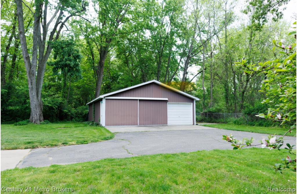 4447 Stanley Road, Genesee, MI 48437 — Photo 4