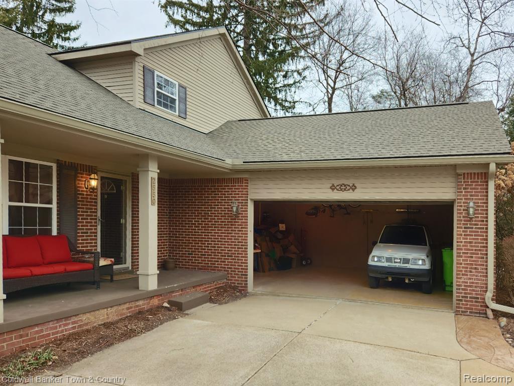 2550 Signature Circle, Pinckney, MI 48169 — Photo 25