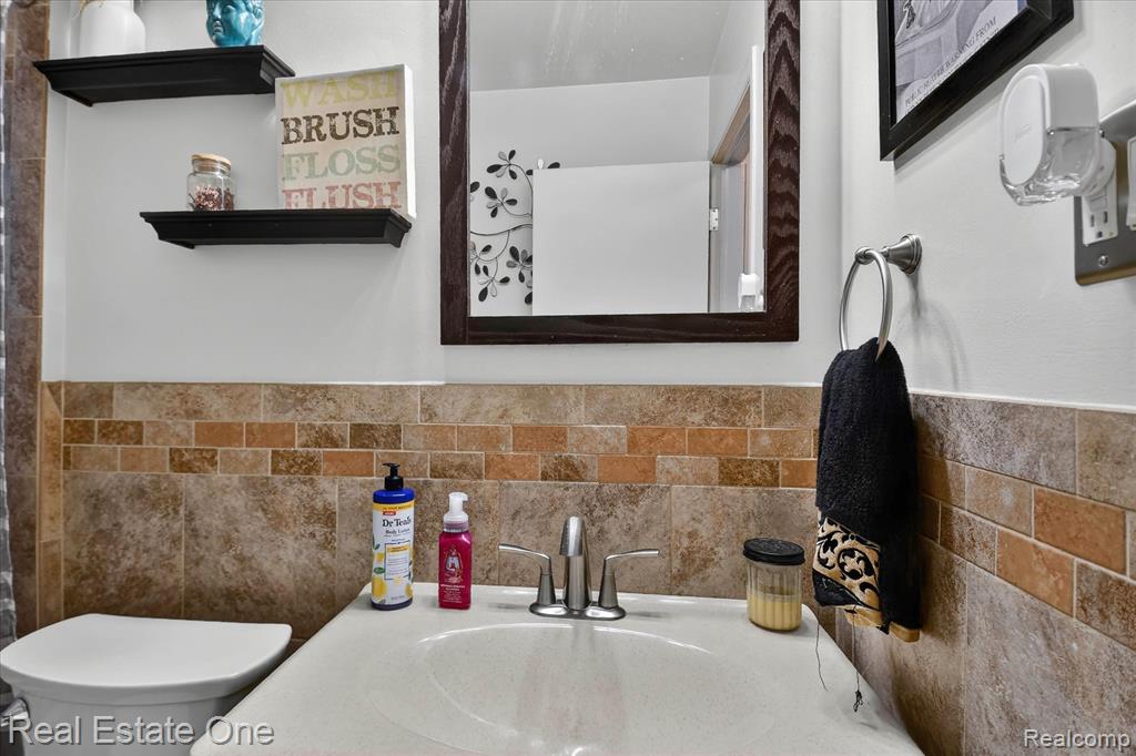 8062 Campbell Street, Taylor, MI 48180 — Photo 14