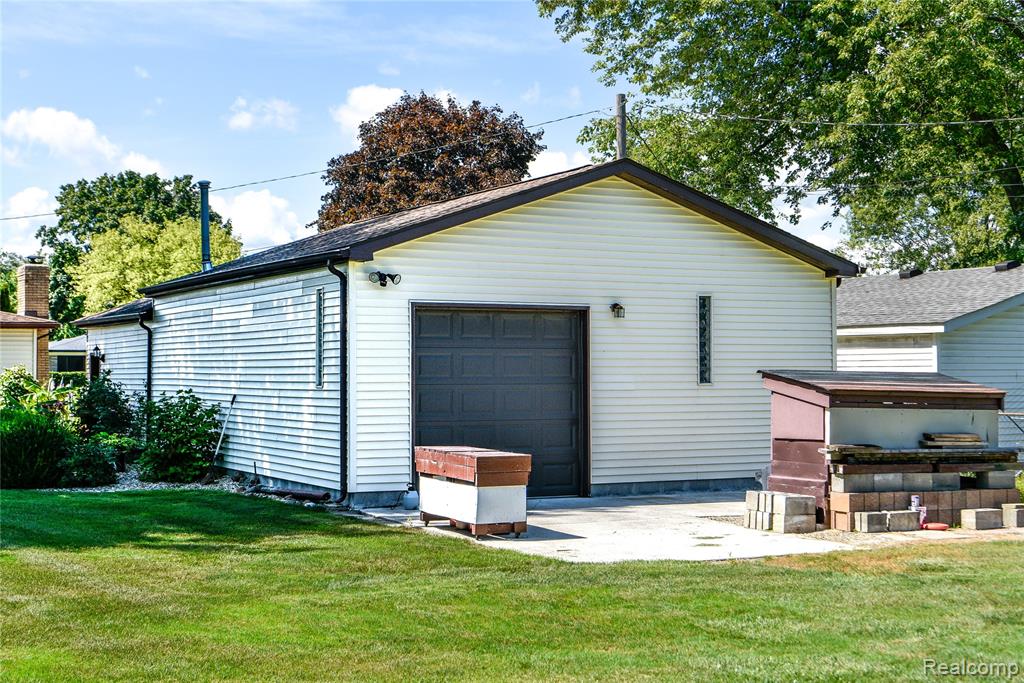 47940 Mallard Drive, Chesterfield, MI 48047 — Photo 85