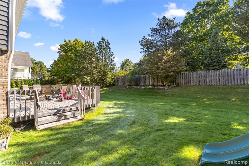 5084 Champlain Circle, West Bloomfield, MI 48323 — Photo 44