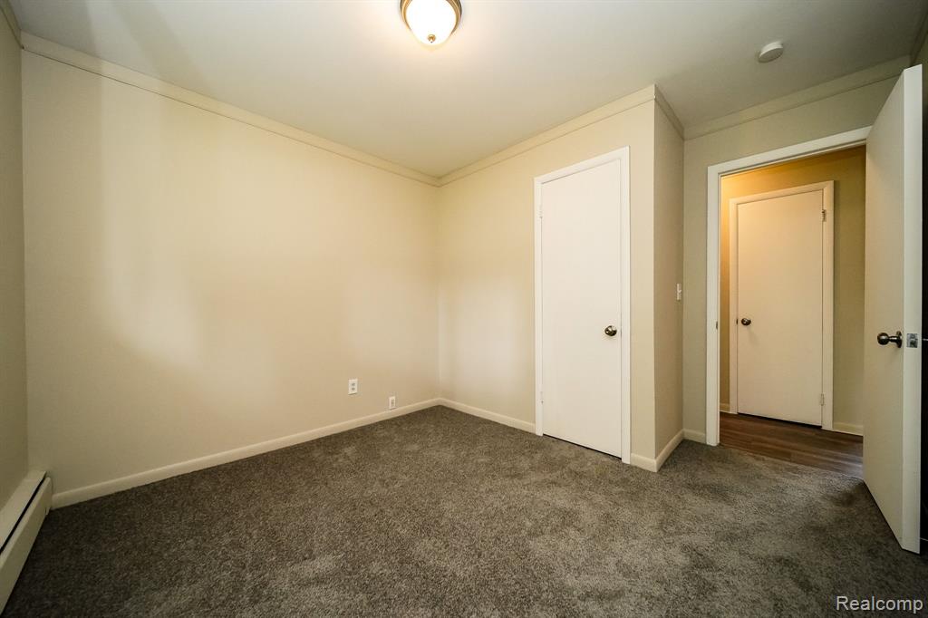 46269 HULING Street, Shelby Twp, MI 48317 — Photo 22