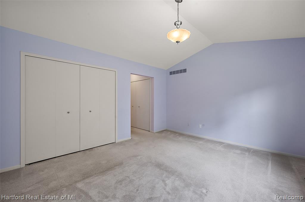 402 Mulberry Drive, Commerce Twp, MI 48390 — Photo 22