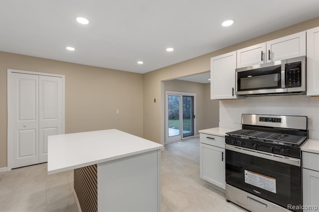 4481 MARLOW Drive, Warren, MI 48092 — Photo 11