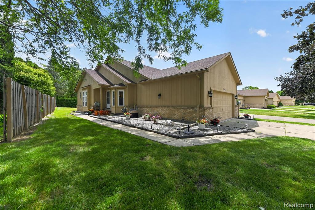 6407 Western Way, Flint, MI 48532 — Photo 5