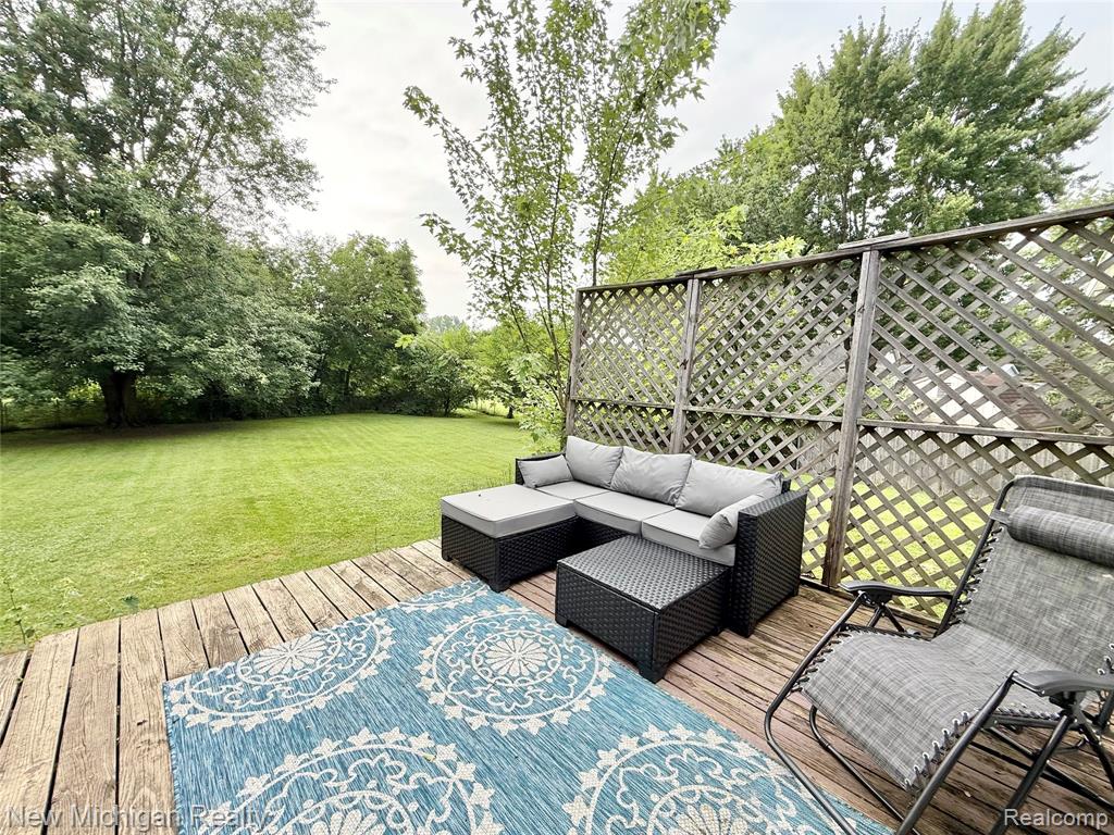 5534 Continental Road, Grand Blanc, MI 48439 — Photo 9