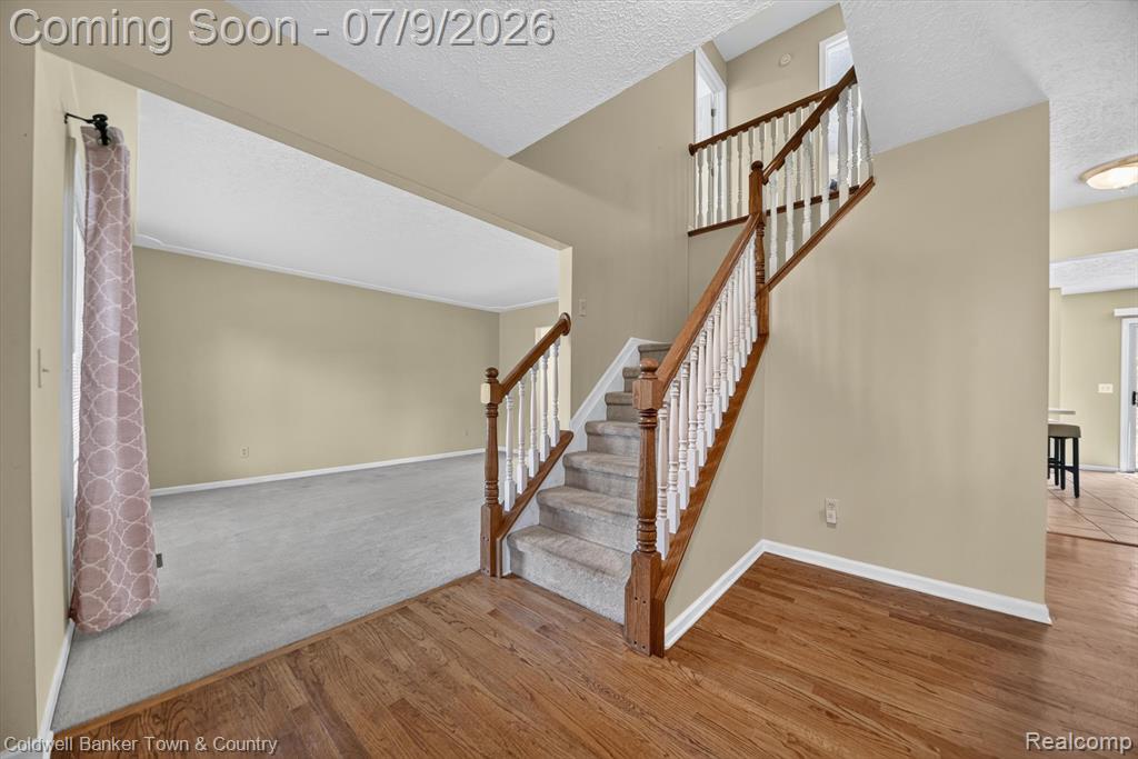 9016 Hyacinth Way, Brighton, MI 48116 — Photo 30