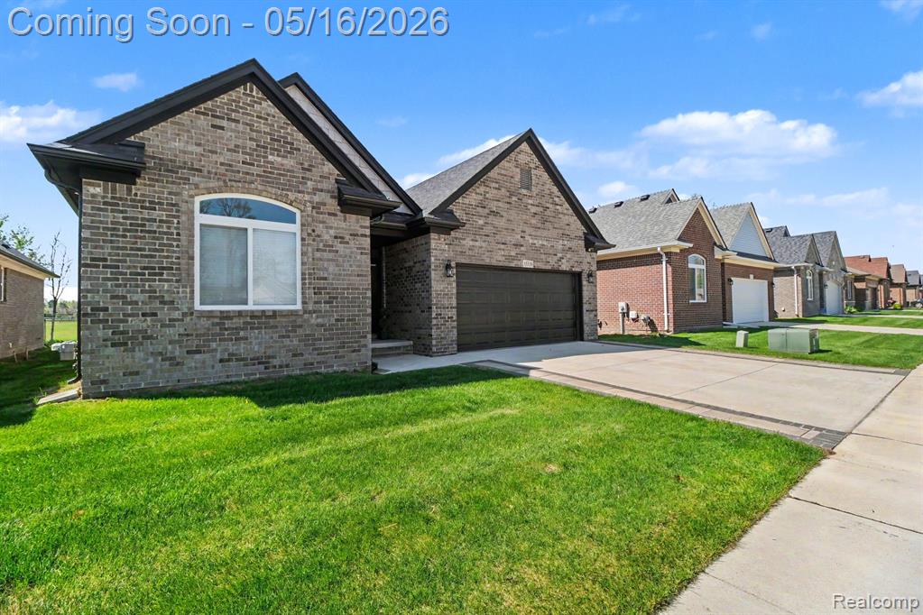 15330 Eton Pointe Drive, Clinton Twp, MI 48035 — Photo 3