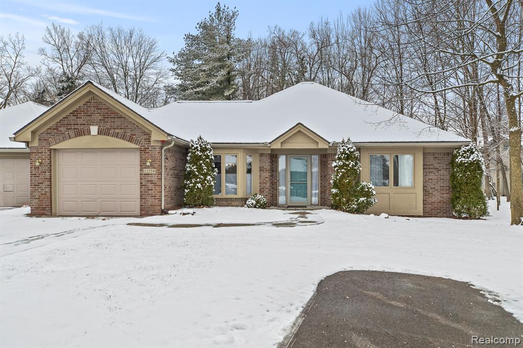 21256 SYCAMORE Court, 77, Farmington Hills, MI 48336 — Photo 23