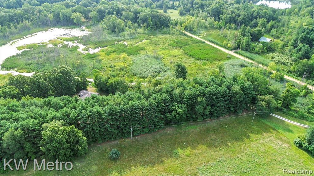 355 Dockham Road, Columbiaville, MI 48421 — Photo 52